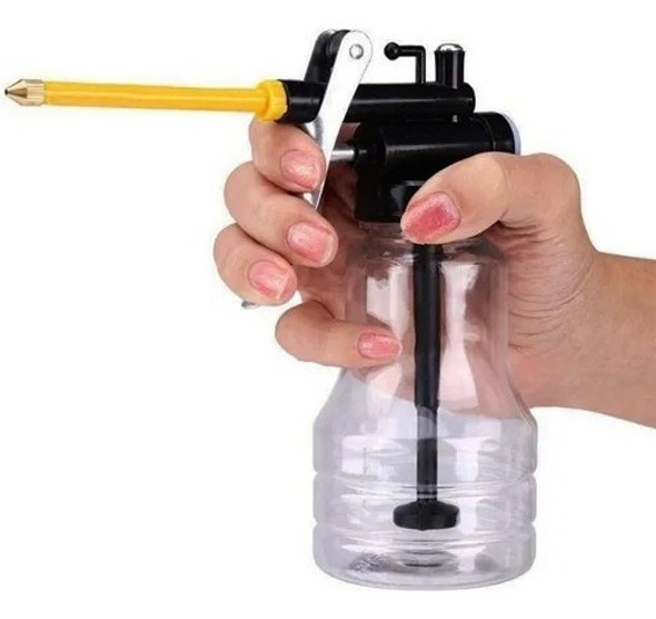 Aceitera Manual Plastica 250cc Profesional 2 Picos Davidson 0