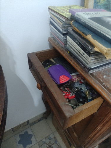 Mesa Antigua Tallada, Rincón O Entrada, Excelente Estado 1