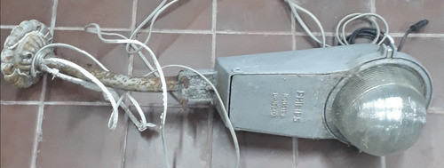 Foco Exterior Antiguo Con Brazo Philips Leer Descripcion 0