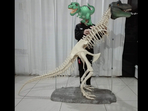 Dinosaurio T-rex 120 Cm Altuta 1