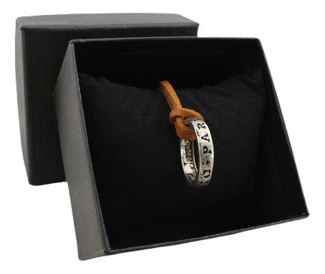 1 X Engaño Sir Francis Exclusiva Edición Anillo Collar De Un 1