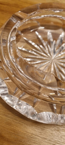 Antiguo Cenicero De Cristal Labrado 1