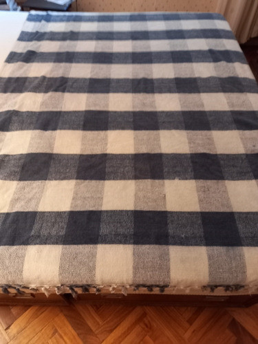 Manta Algodón De Blanco India Usada. Para Pie Cama, Sillón 0