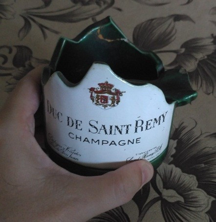 Cenicero Cerámica Botella Duc De Saint Remy Simil Rota 0