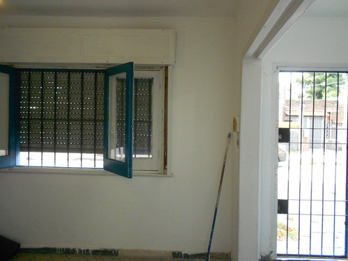 Casa Antigua Con Detalles, Claraboya, 2 Dorm Y Azotea, La Blanqueada 0