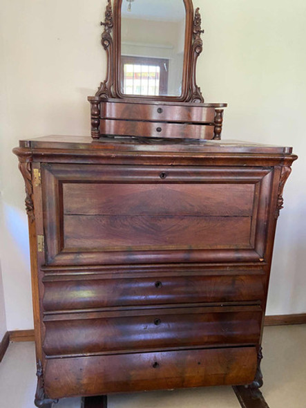 Comoda Antigua 0