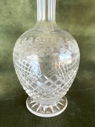 Bellísima Y Antigua Licorera En Cristal Tallado 1