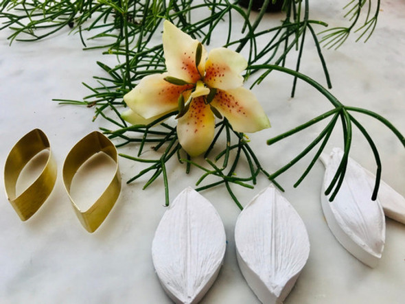 Lirio Asiatico Frisador E Cortador Pronta Entrega 1