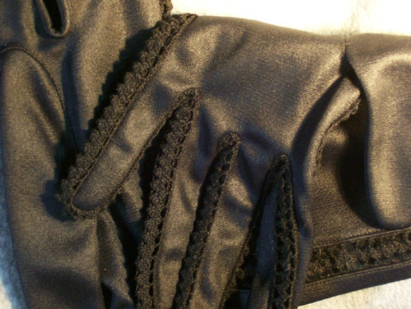 Antiguos Y Finos Guantes De Dama De Raso 1