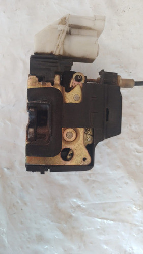 Fechadura Dianteira Direita Fiat Strada Adv 2002 Original 0