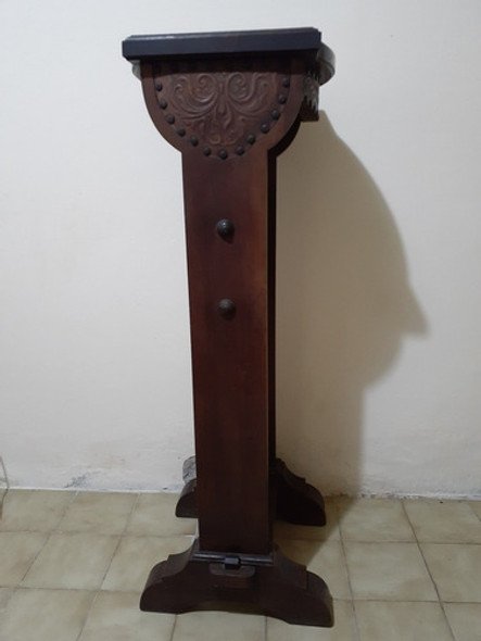 Columna De Madera Maciza, Ideal Para Apoyar Objetos. 1