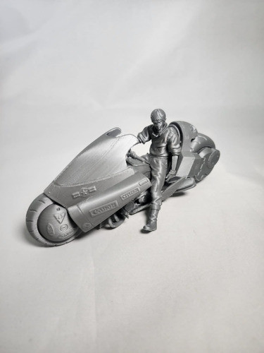 Moto Akira Kaneda, 20cm De Largo, Color Plateado. 1