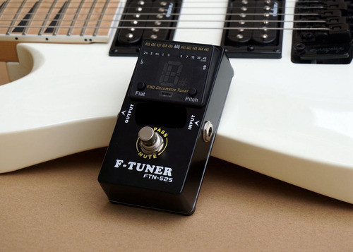 Pedal Ross Afinador Cromático P/ Guitarra Y Bajo Ftn-525 Ros 1