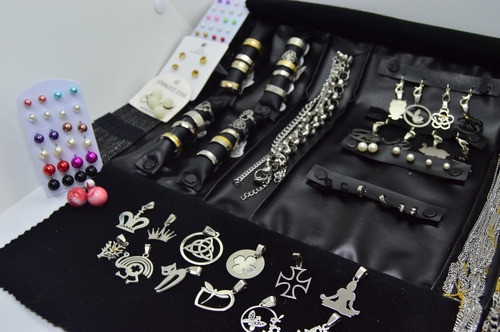 Paño 125 Piezas De Acero Quirurgico Ideal Revendedores!! Dy 1