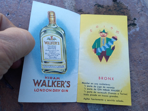 Antiguo Folleto Librito Cocktails Walkers Old Smuggler 1