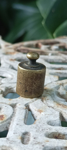 Antigua Pesa De Bronce 20g. 1