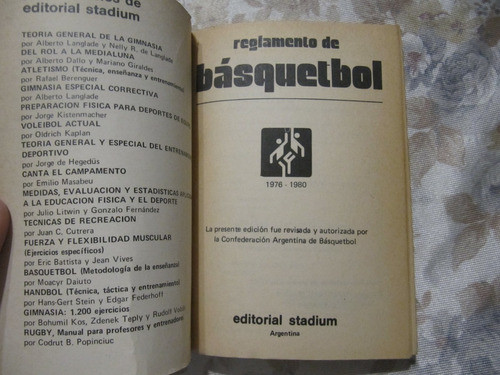 Reglamento Del Basquetbol - 1976 / 1980 - Editorial Stadium 1