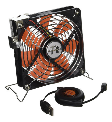 Ventildor Portátil Thermaltake Para Uso Externo Con Usb 0