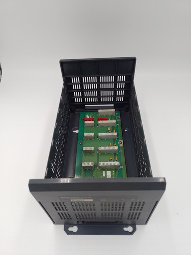 Cutler Hammer D300rak05b 5 Slots 0