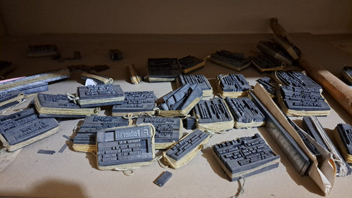 Tipografía Plomo Linotipo Imprenta 1