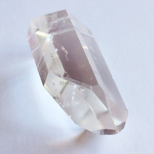 Punta Facetada Tameana Base Cuarzo Cristal Piedra 2- Shinora 1