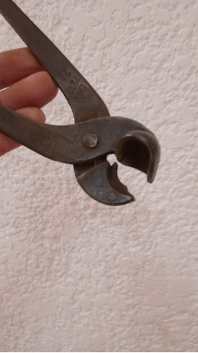 Herramienta Antigua 1