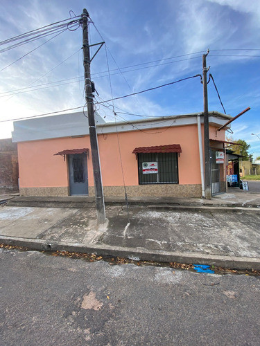 Local En Alquiler $12.000 1