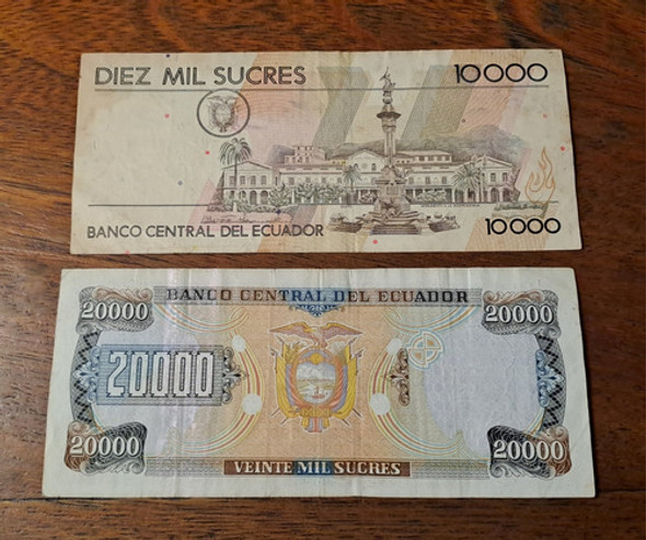 Ecuador X 2 Billetes Incluye 10.000 Sucres 1995. Usados !!! 1 Ecuador X 2 Billetes Incluye 10.000 Sucres 1995. Usados !!! 1
