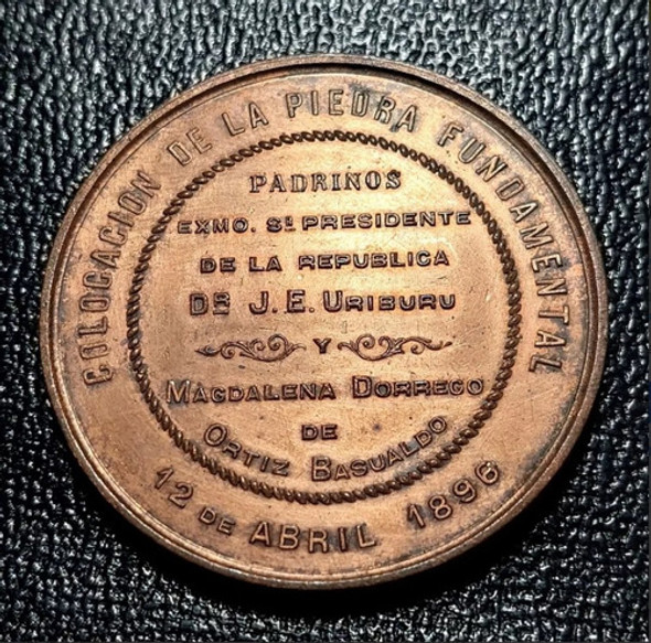 Medalla Colegio De Las Escuelas Pias Cobre Añño 1896 - 659 1