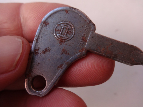 Llave Antigua Bosch Insignia Arranque Sin Llavero Mercedes 1