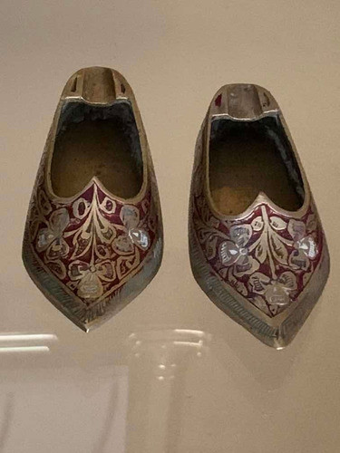 Par De Zapatitos Bronce,origen India.ceniceros Individuales. 1