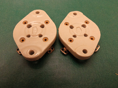 Zocalos De Porcelana Para Valvulas De Radio 0