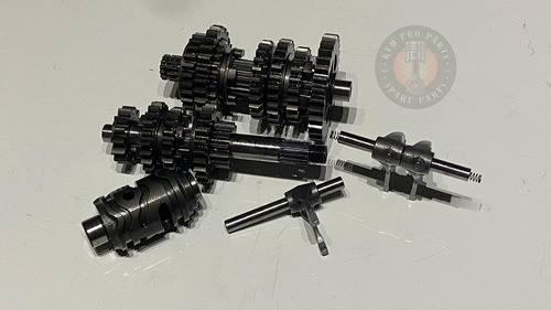 Caja De Cambios Dominar 250-400ug 1