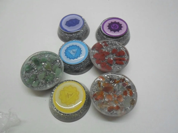 Set Terapéutico Orgonita Con Cristal Para Alinear 7 Chakras 1 Set Terapéutico Orgonita Con Cristal Para Alinear 7 Chakras 1
