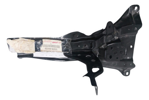Soporte Cierre De Capot Toyota Hilux/sw4  16/22 Original 0