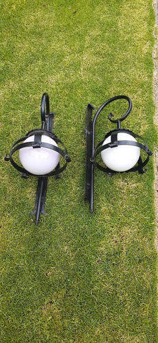 Farolas De Pared De 72 Cm De Alto. El Precio Es Por Los Dos 0