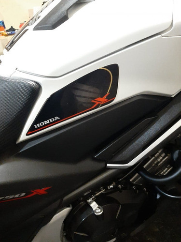 Honda Nc750x Tank Pad Kit 1