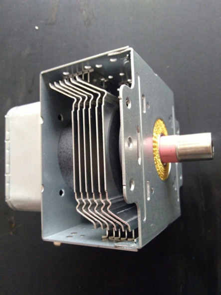Magnetron Para Microondas-2m319j + Capacitor 0,95 Uf 2100v 1