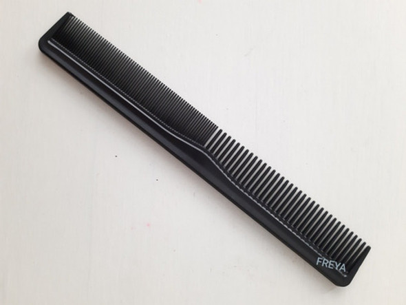 Peine De Corte 19cm Negro. Jessamy Cod J1278 1