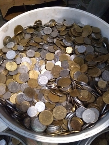 Tres Kilos De Monedas Argentinas De 1930 En Adelante 0