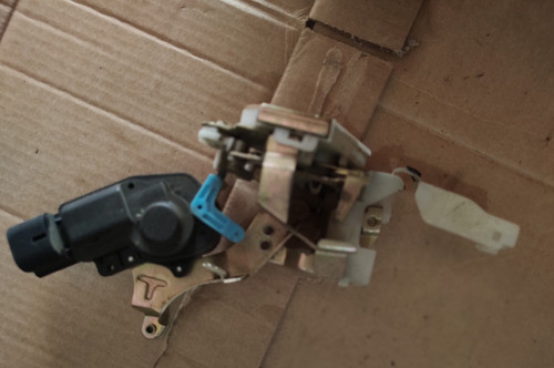 Cerradura Puerta Trasera Derecha Geely Lc (consultar Stock) 1