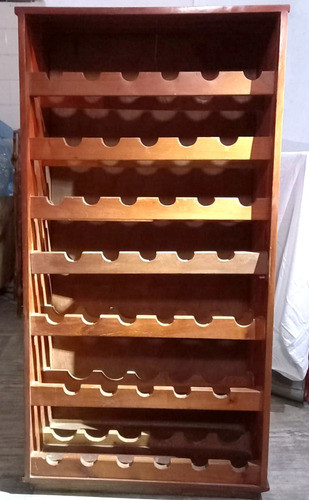 Vinoteca Usada, Enchapada En Cedro, Para 42 Botellas. 0