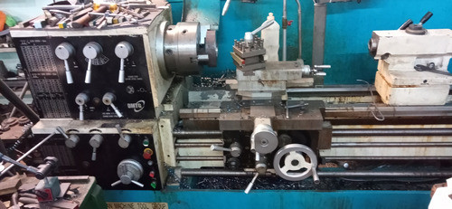 Torno Paralelo Con Reglas Digitales  De 1500 Entre Puntas 0