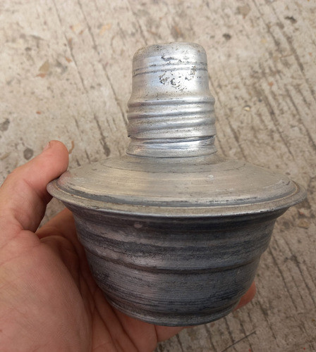 Antigua Baliza De Automovil A Kerosene En Aluminio 1