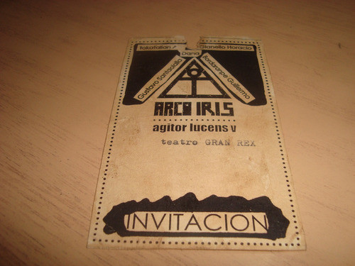 Arco Iris - Invitacion Teatro Gran Rex - Santaolalla 0