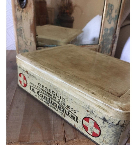 Antigua Lata De Cía. De Seguros Argentina La Continental 0