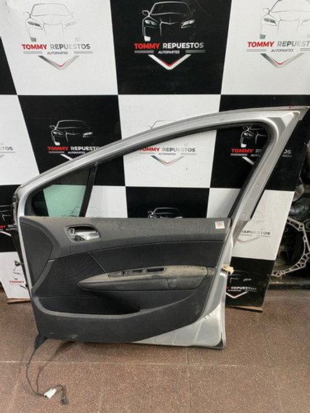 Tapizado Puerta Delantera Derecha Peugeot 308/408 0 Tapizado Puerta Delantera Derecha Peugeot 308/408 0