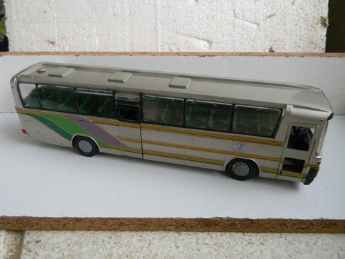 Omnibus O303 Similar A Los De Onda Conrad Esc 1/43 Metálico 0