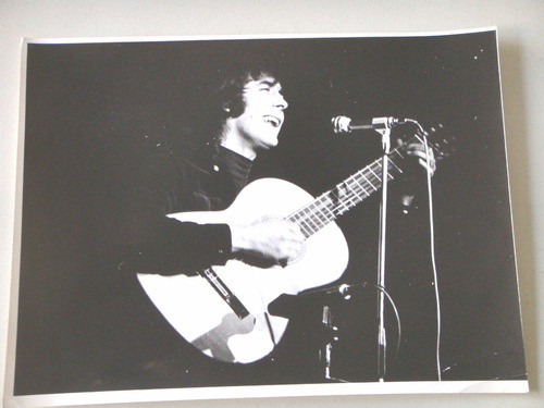 Joan Manuel Serrat. Foto 18x24 Cm 0