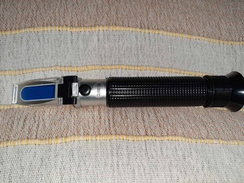 Refractrometro Para Veterinaria.Suero. Orina Protei Dog Cat 1